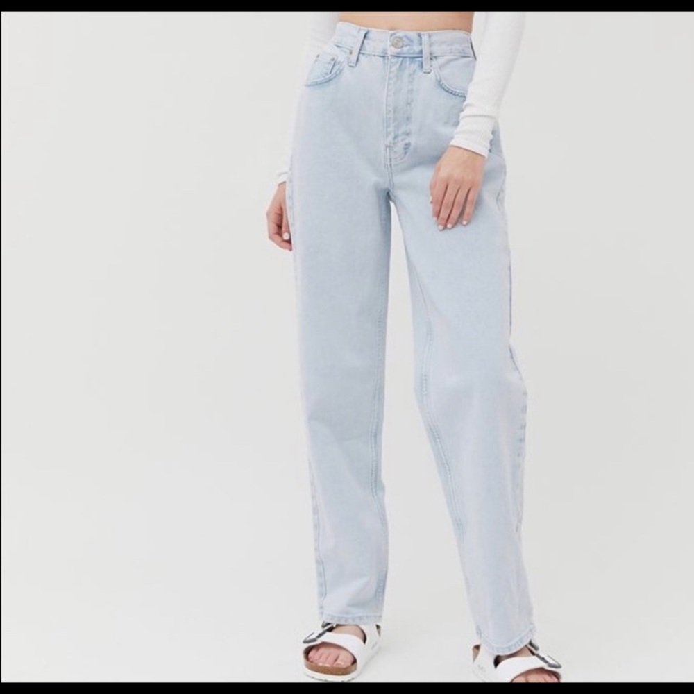 urban outfitters bdg light wash baggy jeans